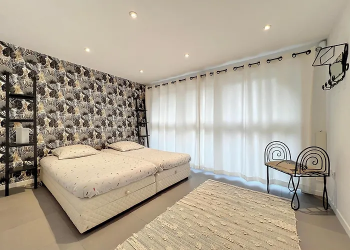 Apartment La Sapiniere, Duplex De Charme Hermanville-sur-Mer